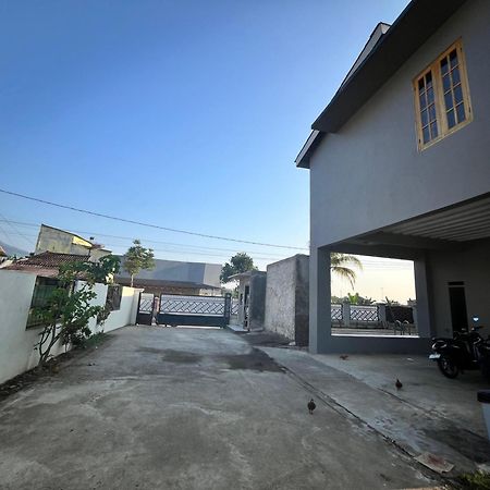 Villa Cassandra Cigombong Esterno foto