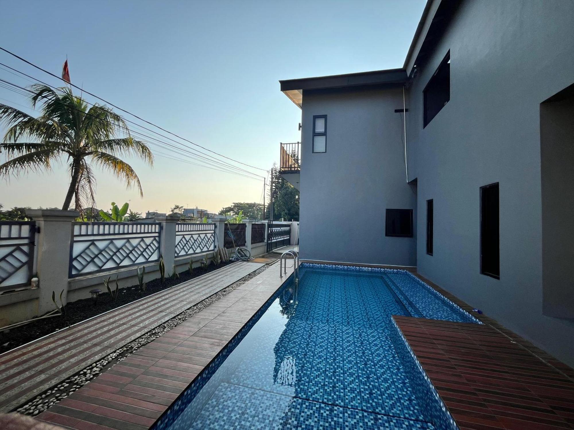 Villa Cassandra Cigombong Esterno foto
