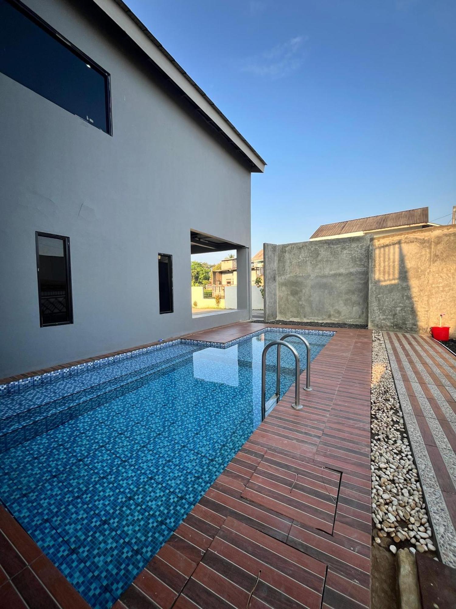 Villa Cassandra Cigombong Esterno foto